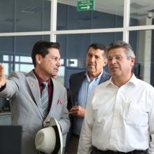 Recorrido por las instalaciones del CReCE